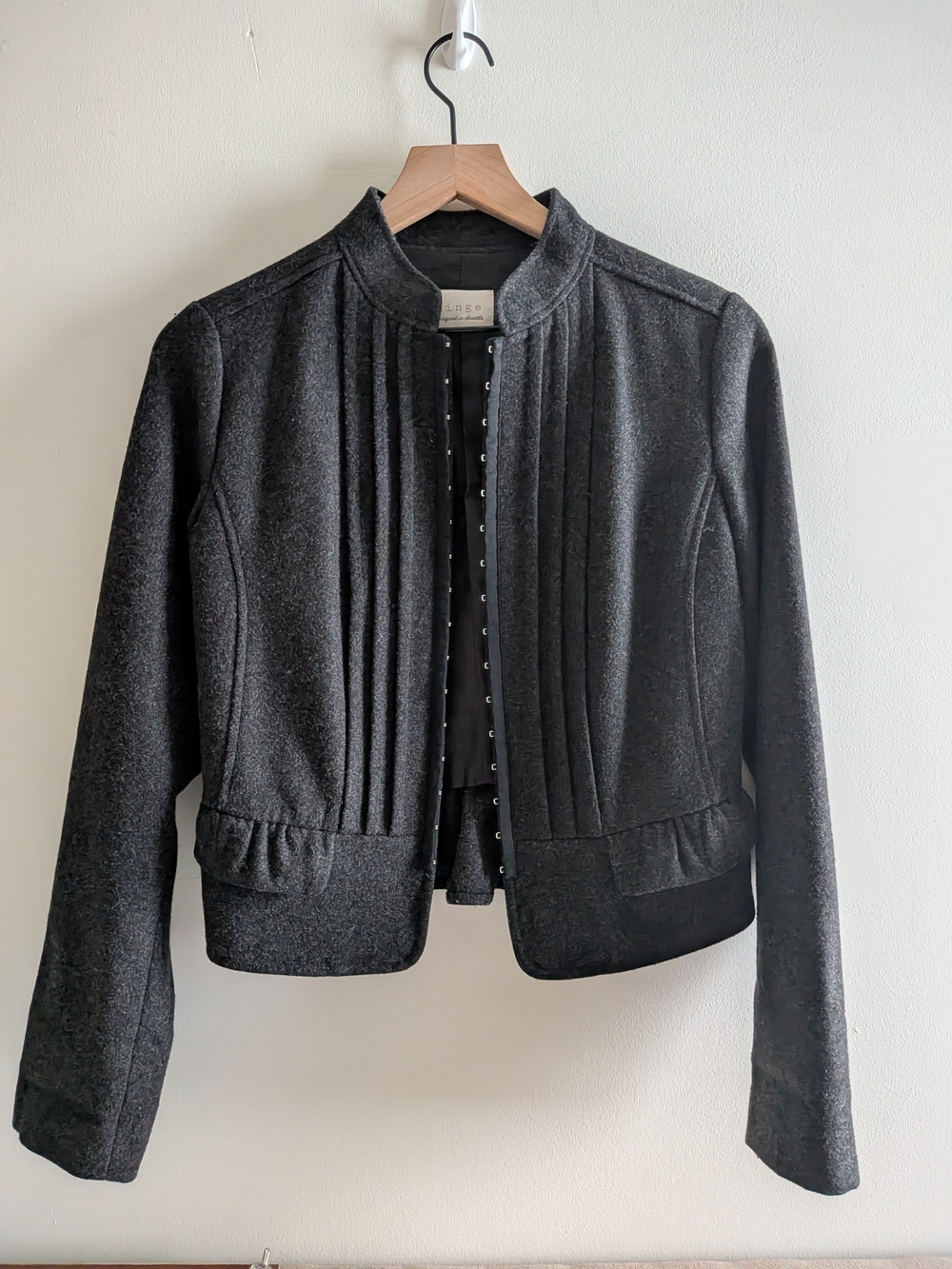 Hinge Charcoal Wool Pleated Cropped Blazer